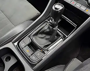 Used 2020 Skoda Karoq Se L - Interior and Exterior details 18