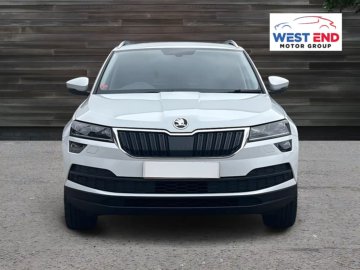 Used 2020 Skoda Karoq Se L White - Interior and Exterior details 6