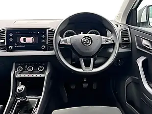 Used 2020 Skoda Karoq Se L White - Interior and Exterior details 9