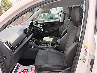 Used 2020 Skoda Karoq Se L White - Interior and Exterior details 10