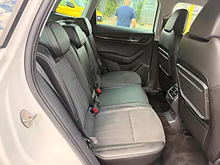 Used 2020 Skoda Karoq Se L White - Interior and Exterior details 13