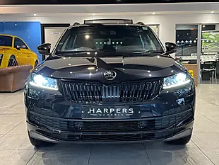 Used 2020 Skoda Karoq Sportline Black - Interior and Exterior details 3