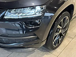 Used 2020 Skoda Karoq Sportline Black - Interior and Exterior details 4