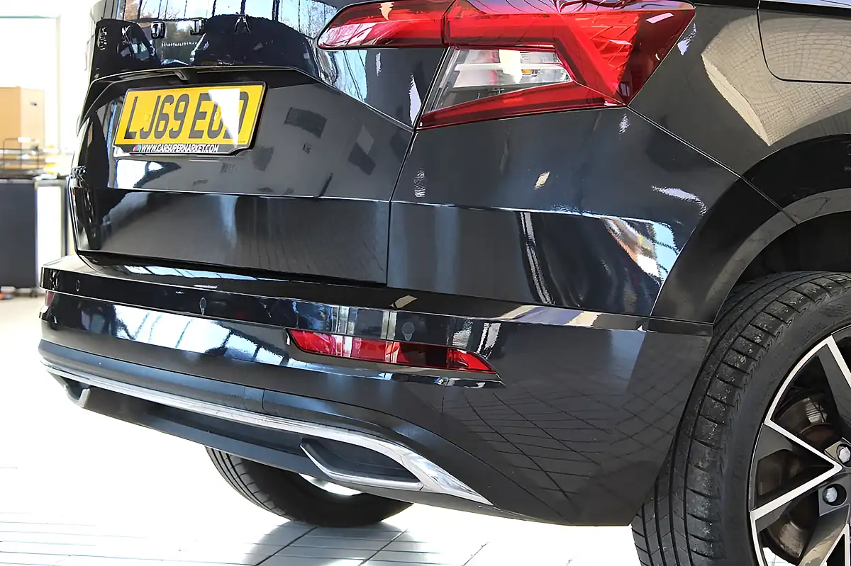 Used 2020 Skoda Karoq Sportline Black - Interior and Exterior details 13