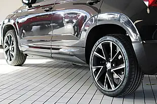 Used 2020 Skoda Karoq Sportline Black - Interior and Exterior details 19