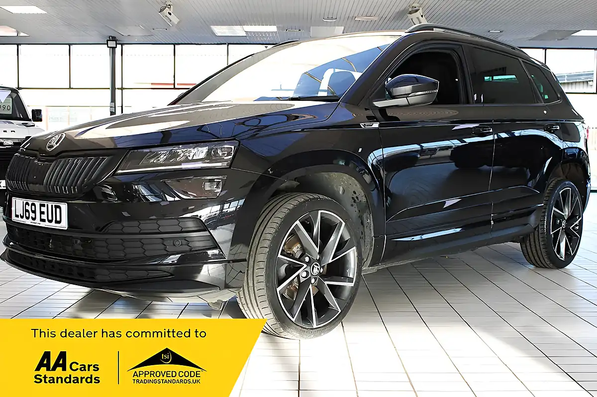Used 2020 Skoda Karoq Sportline Black - Interior and Exterior details 2