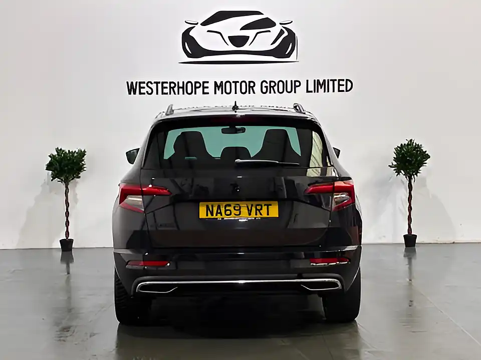 Used 2020 Skoda Karoq Sportline Black - Interior and Exterior details 19