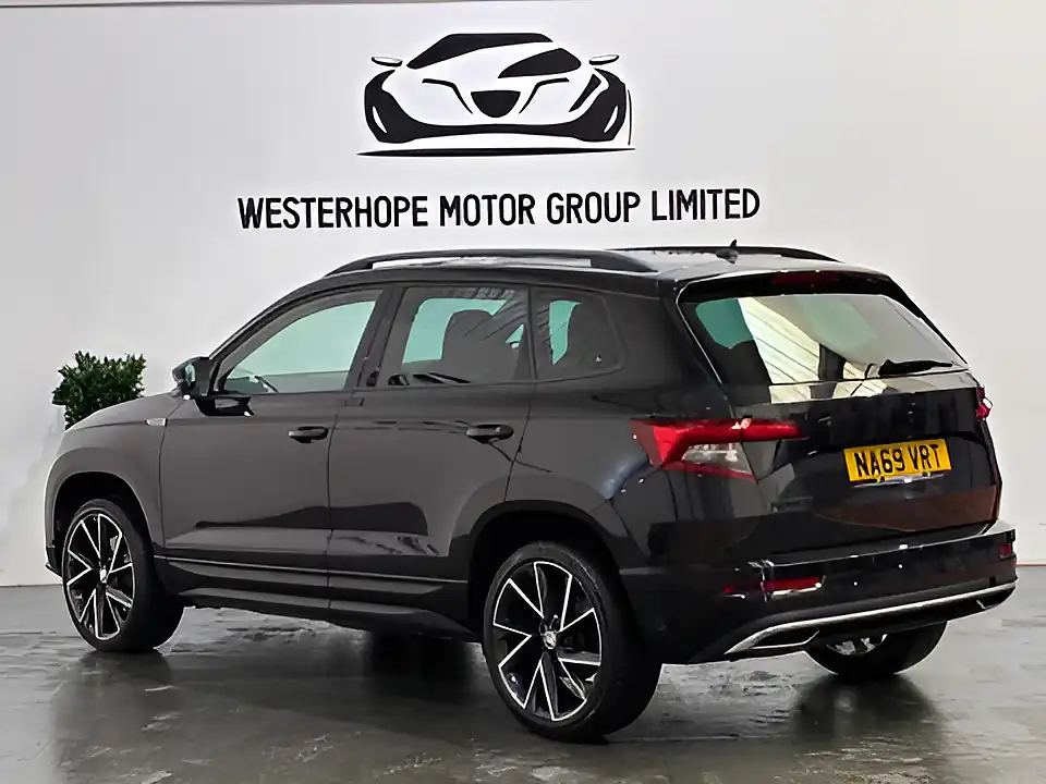 Used 2020 Skoda Karoq Sportline Black - Interior and Exterior details 2