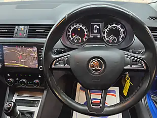 Used 2020 Skoda Octavia Se Drive Blue - Interior and Exterior details 11