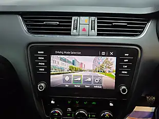 Used 2020 Skoda Octavia Se Drive Blue - Interior and Exterior details 18