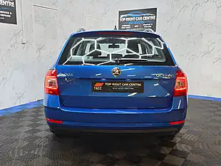 Used 2020 Skoda Octavia Se Drive Blue - Interior and Exterior details 6