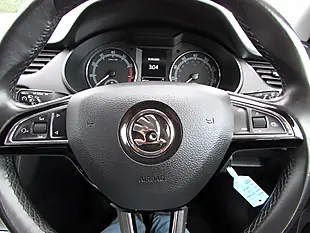 Used 2020 Skoda Octavia Se Drive Grey - Interior and Exterior details 13