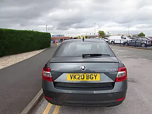 Used 2020 Skoda Octavia Se Drive Grey - Interior and Exterior details 6
