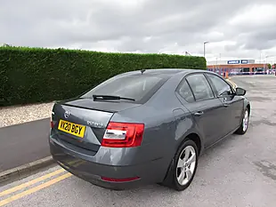 Used 2020 Skoda Octavia Se Drive Grey - Interior and Exterior details 7