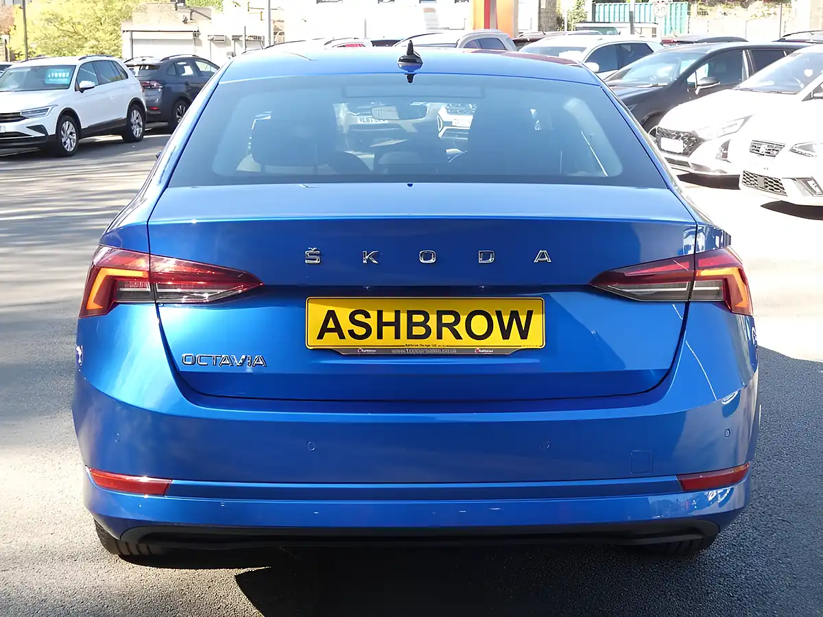 Used 2020 Skoda Octavia Se First Edition Race Blue Metallic - Interior and Exterior details 10