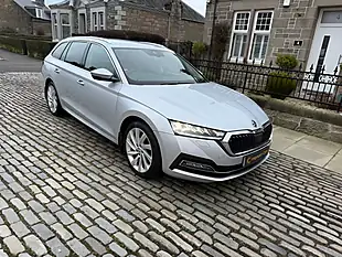 Used 2020 Skoda Octavia Se L First Edition Silver - Interior and Exterior details 12