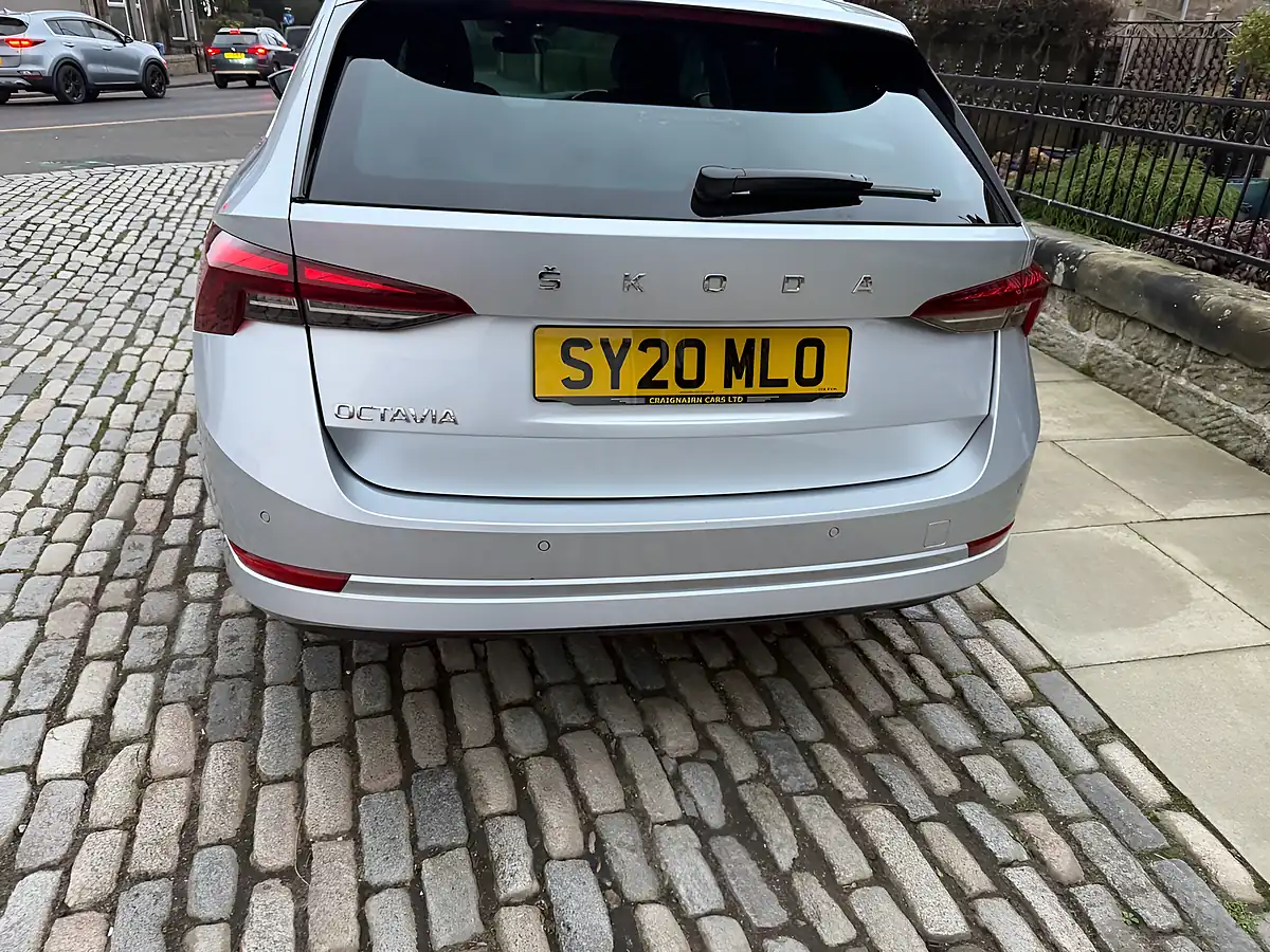 Used 2020 Skoda Octavia Se L First Edition Silver - Interior and Exterior details 14