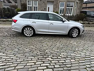 Used 2020 Skoda Octavia Se L First Edition Silver - Interior and Exterior details 7