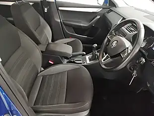 Used 2020 Skoda Octavia Se Technology Blue - Interior and Exterior details 11