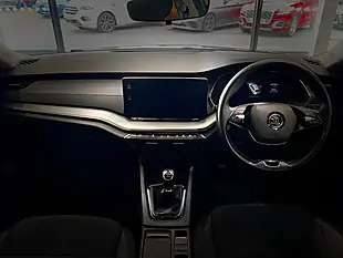 Used 2020 Skoda Octavia Se Technology Blue - Interior and Exterior details 19