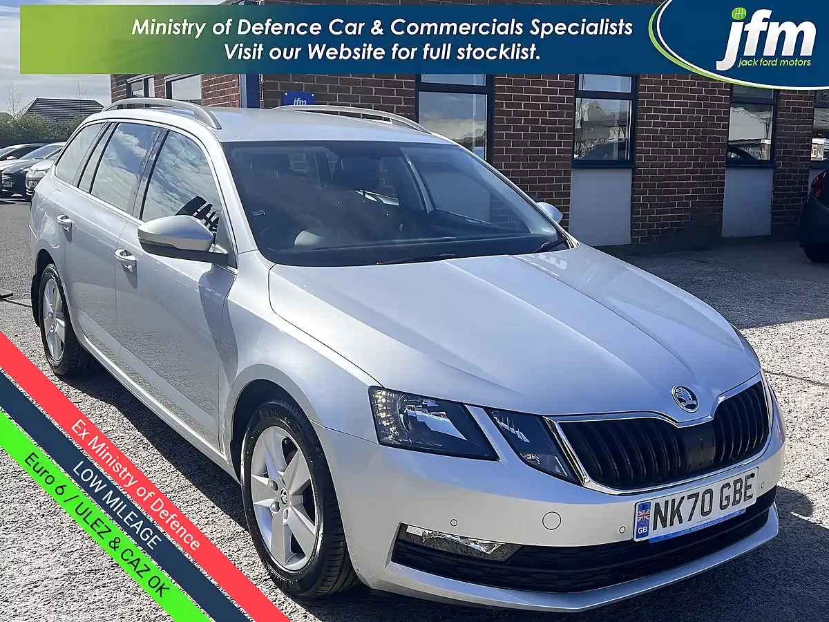 Used 2020 Skoda Octavia Se Technology Brilliant Silver Metallic - Front View