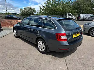 Used 2020 Skoda Octavia Se Technology Grey - Interior and Exterior details 11