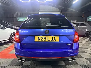 Used 2020 Skoda Octavia VRS Blue - Interior and Exterior details 9