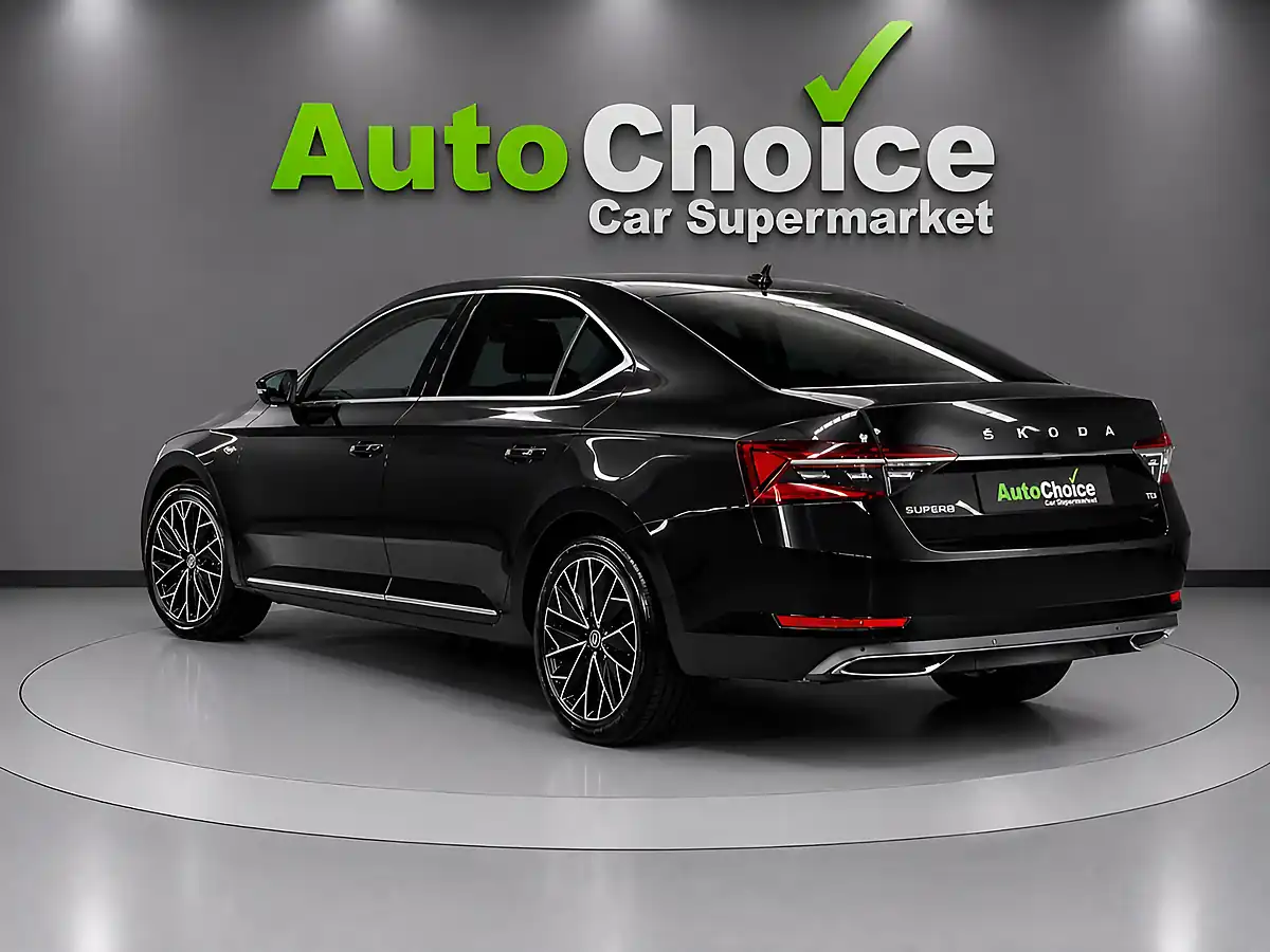 Used 2020 Skoda Superb Laurin & Klement Black - Interior and Exterior details 5