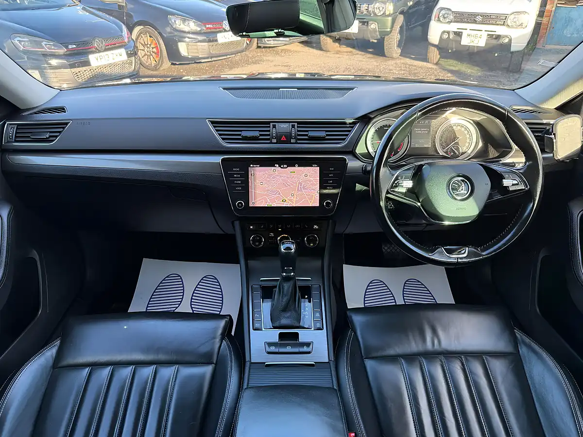 Used 2020 Skoda Superb Se L Black - Interior and Exterior details 3