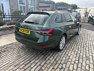 Used 2020 Skoda Superb Se L Emerald Green - Interior and Exterior details 8