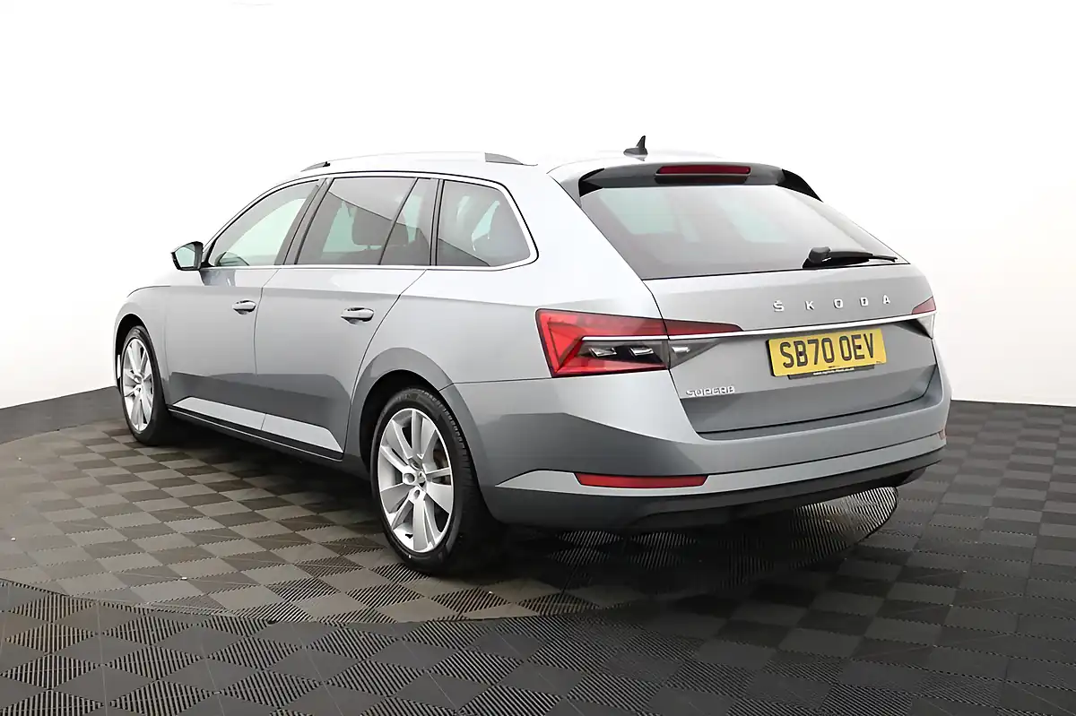 Used 2020 Skoda Superb Se L Grey - Interior and Exterior details 5