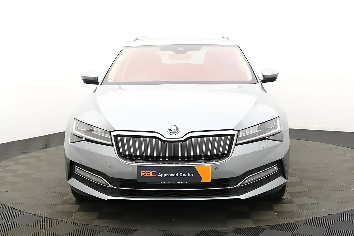 Used 2020 Skoda Superb Se L Grey - Interior and Exterior details 7