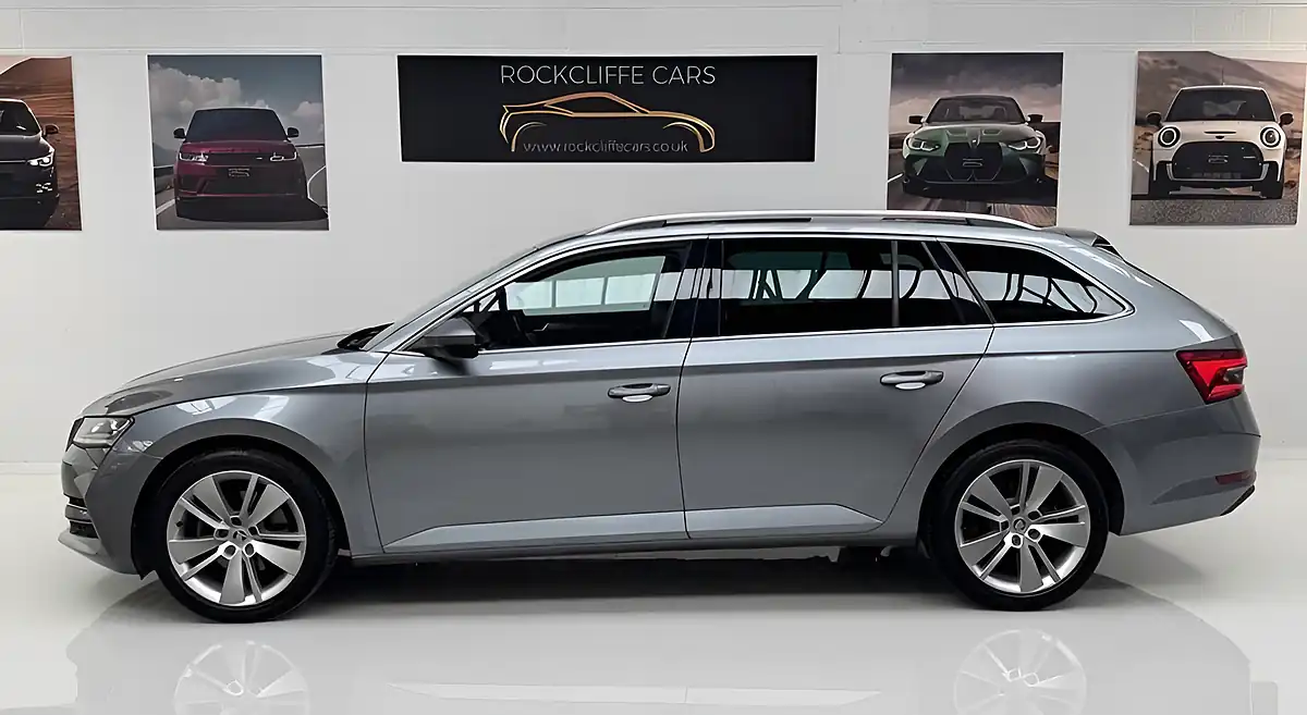 Used 2020 Skoda Superb Se L Grey - Interior and Exterior details 3