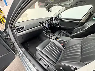Used 2020 Skoda Superb Se L Grey - Interior and Exterior details 9