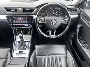 Used 2020 Skoda Superb Se Technology Quartz Grey Met - Interior and Exterior details 11