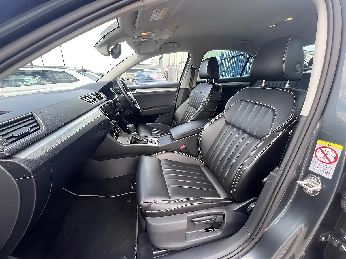 Used 2020 Skoda Superb Se Technology Quartz Grey Met - Interior and Exterior details 15
