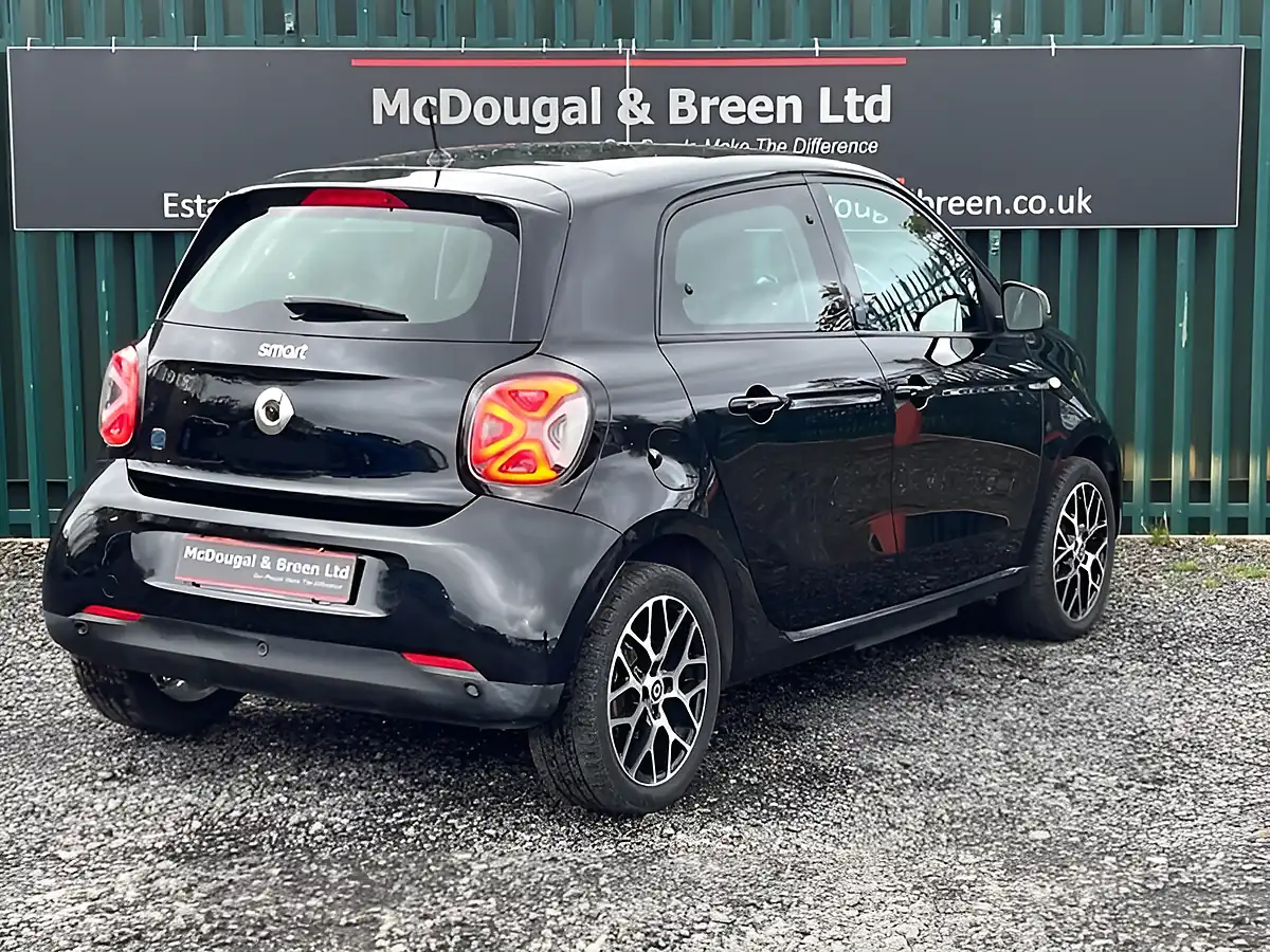 Used 2020 Smart Forfour Prime Exclusive Black - Interior and Exterior details 5