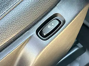 Used 2020 Smart Fortwo Coupe Prime Exclusive Titania Grey - Interior and Exterior details 18