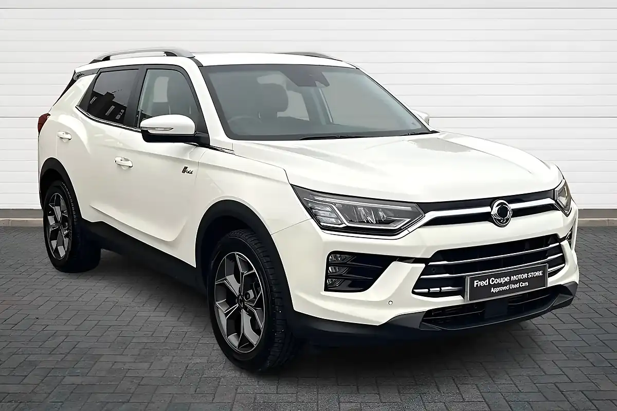 Used 2020 Ssangyong Korando Ultimate White - Front View