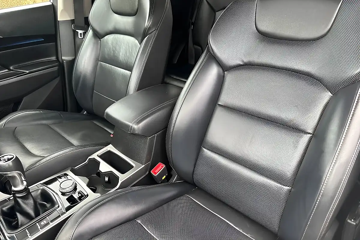 Used 2020 Ssangyong Korando Ultimate White - Interior and Exterior details 16