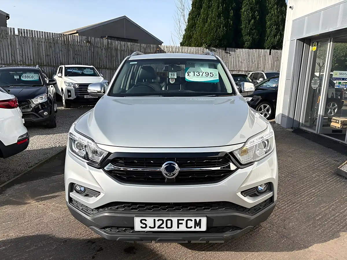 Used 2020 Ssangyong Musso Saracen Silver - Interior and Exterior details 6