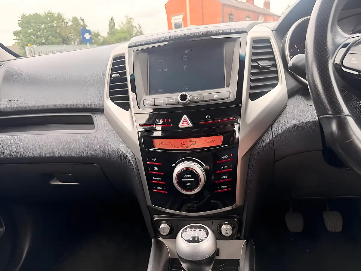 Used 2020 Ssangyong Tivoli Elx Black - Interior and Exterior details 19