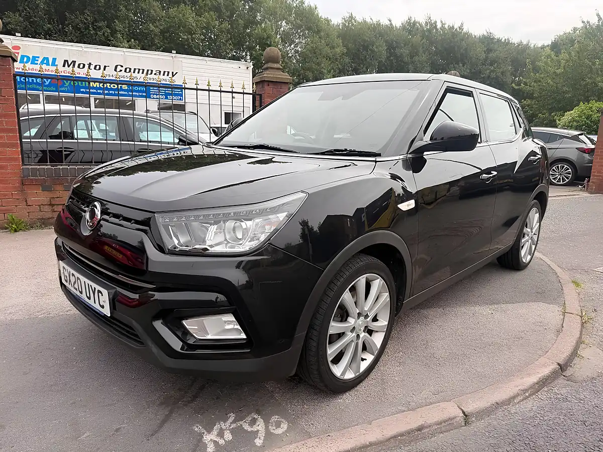 Used 2020 Ssangyong Tivoli Elx Black - Interior and Exterior details 9