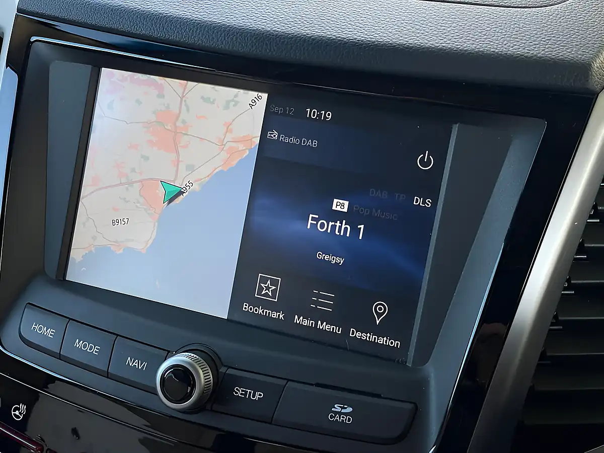 Used 2020 Ssangyong Tivoli Ultimate Black - Interior and Exterior details 17