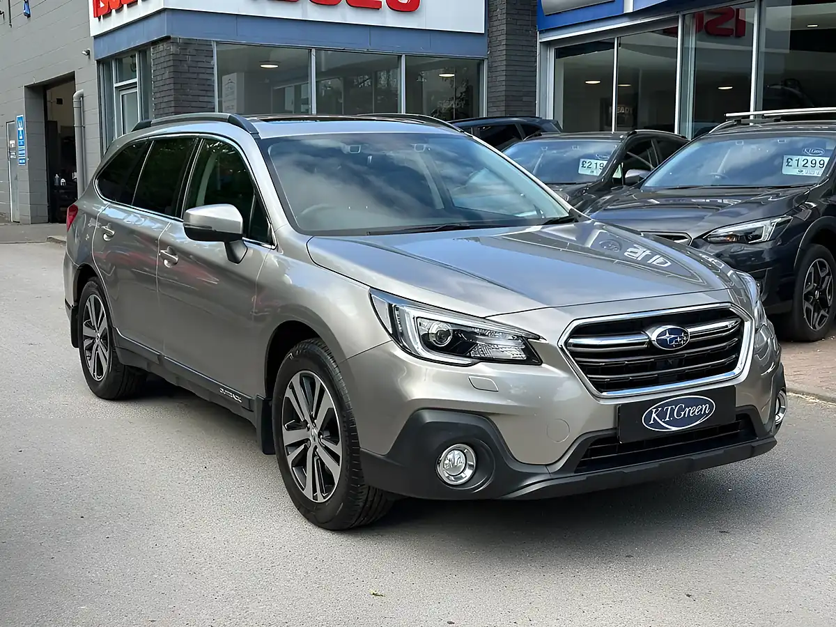 Used 2020 Subaru Outback Se Premium Gold - Interior and Exterior details 14