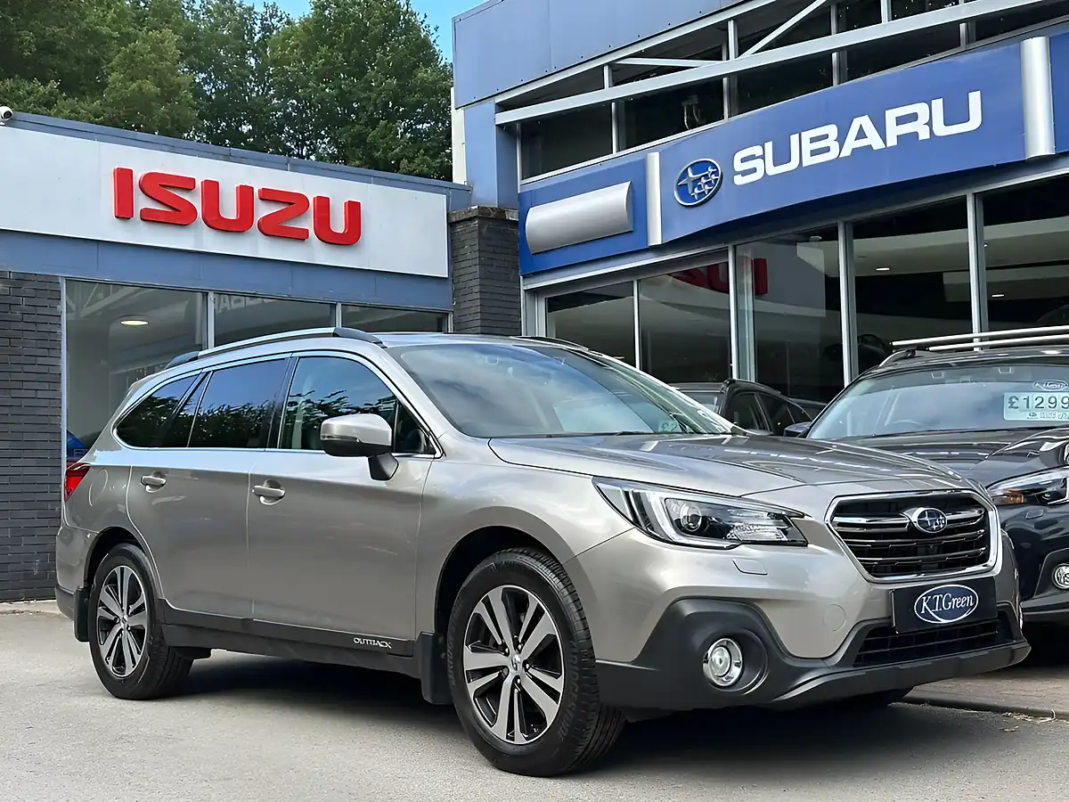 Used 2020 Subaru Outback Se Premium Gold - Interior and Exterior details 6