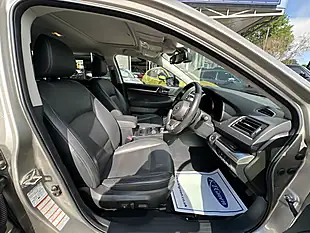 Used 2020 Subaru Outback Se Premium Gold - Interior and Exterior details 7
