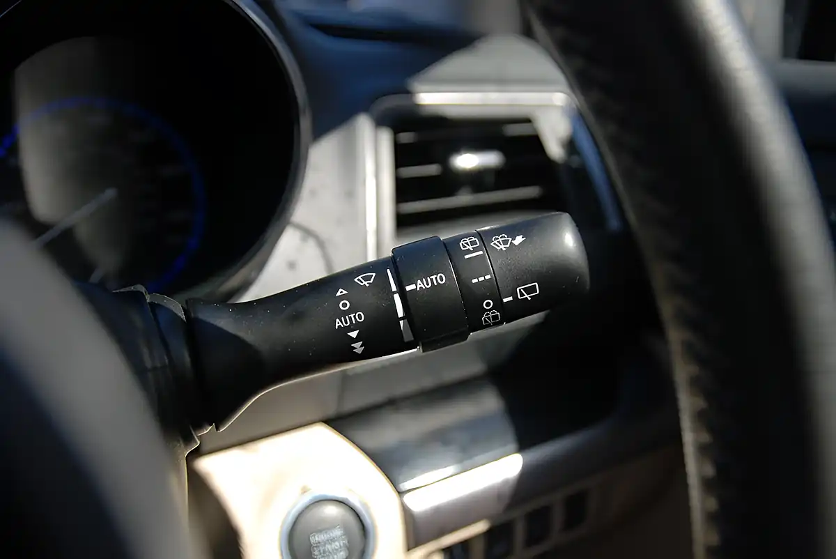 Used 2020 Subaru Outback Se Premium Grey - Interior and Exterior details 14
