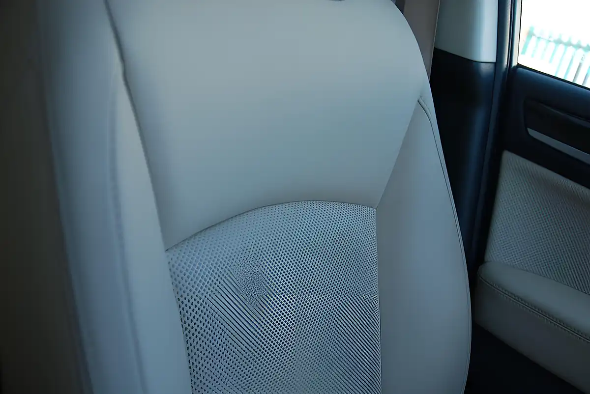 Used 2020 Subaru Outback Se Premium Grey - Interior and Exterior details 9