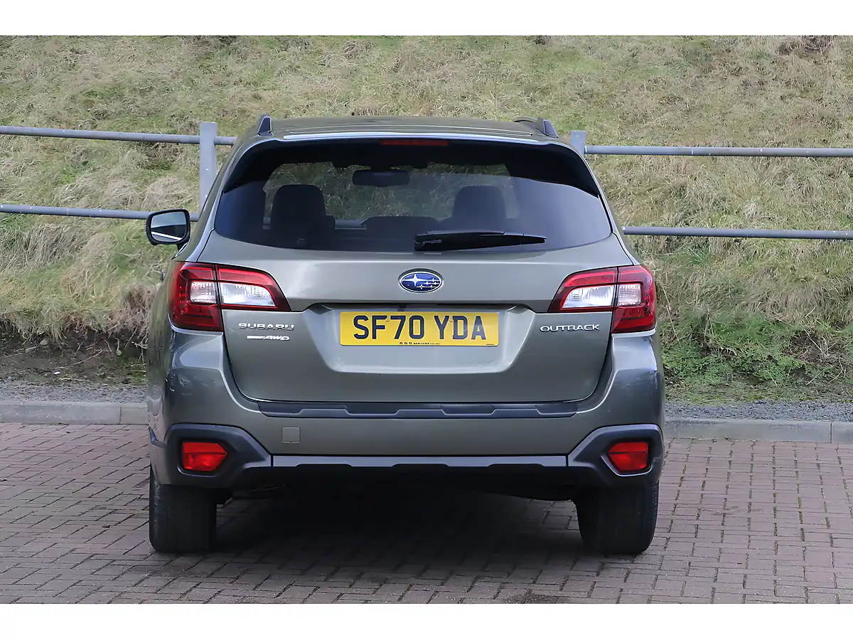 Used 2020 Subaru Outback Se Premium Wilderness Green - Interior and Exterior details 4